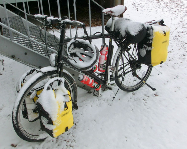 Sykkelen min etter gårsdagens snøstorm