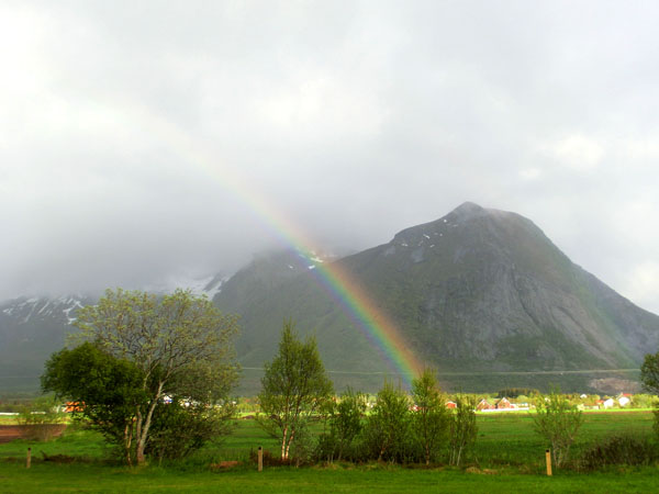 For enden av regnbuen finner man ... Reipå Camping :-)