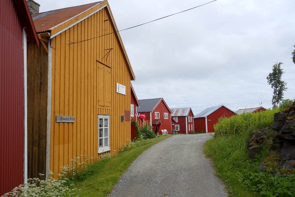 E-huset på Vega (det gule huset)