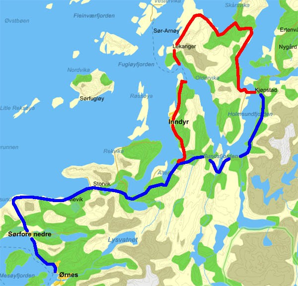 Mellom Storvik og Kjøpstad kan man velge mellom å sykle FV17 (blått) eller ta turen via Inndyr og rundt SSS (rødt). Uansett hvilken vei man velger kommer man til krysset der Fjordbua ligger. Et ideelt sted for en pause før ferden fortsetter, eller overnatting hvis man har syklet langt nok den dagen.