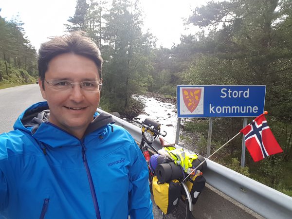 (18:30) Framme i Stord Kommune. 